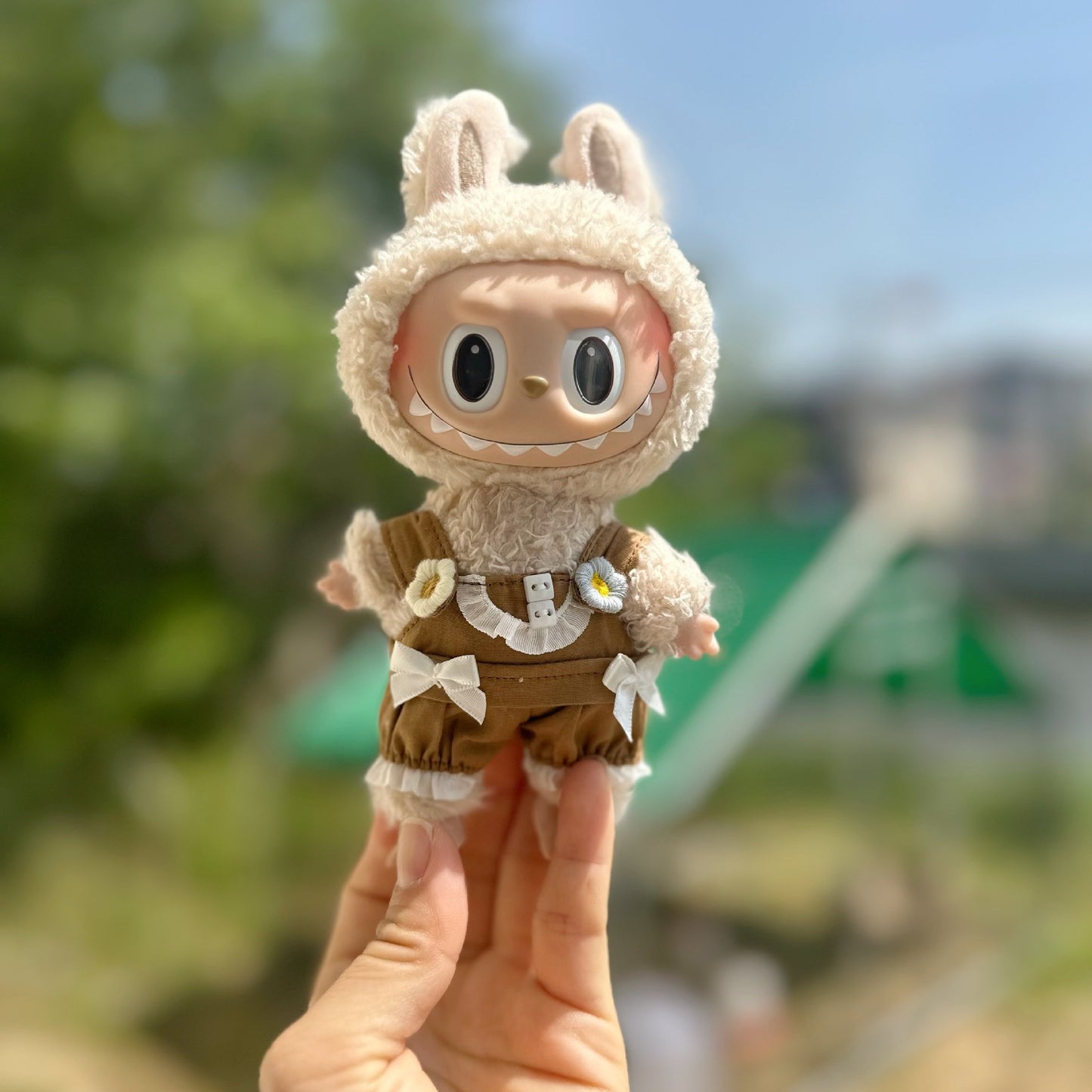 Only clothes] 17CM cloth cloth clothes key chain LABUBU small flower suspenders 10CM doll shoes accessories