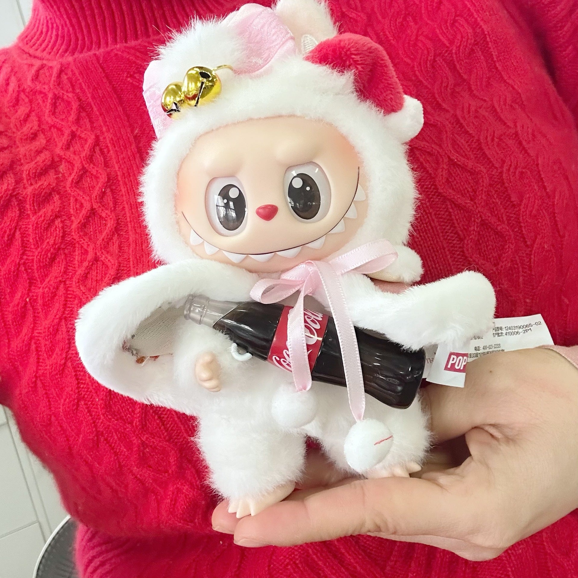 Bubble Mart labubu Third Generation Vinyl Surprise Special Shake Doll Clothes New Year Cloak Labu for Spring Festival