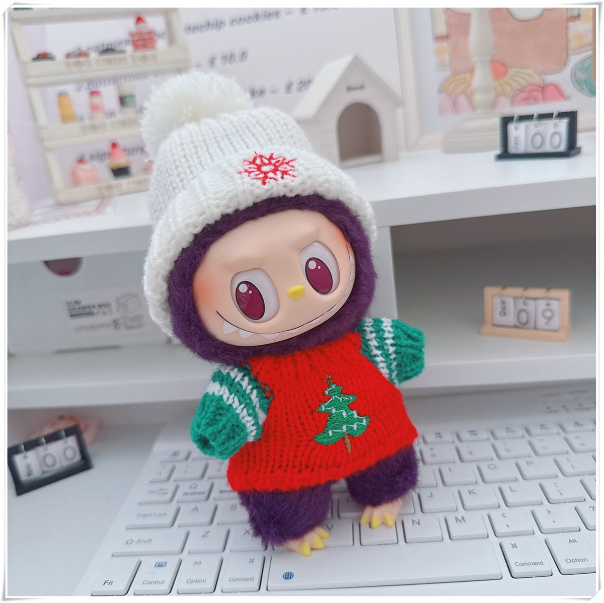 Labubu Doll Christmas Outfit - Snowflake & Gingerbread Man Sweater with Knitted Hat