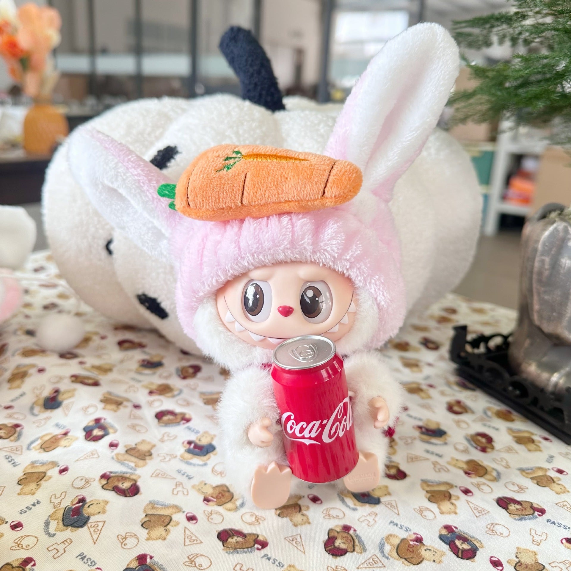 The third generation of labubu happy factor for pendant LABUBU surprise special shake hat piglet kapuba headgear