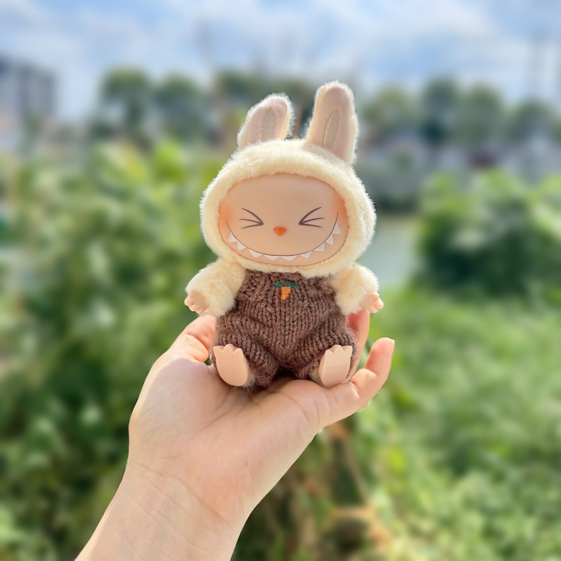 Only clothes] second generation blind box sit party labubu clothes handmade wool suspenders pull cloth