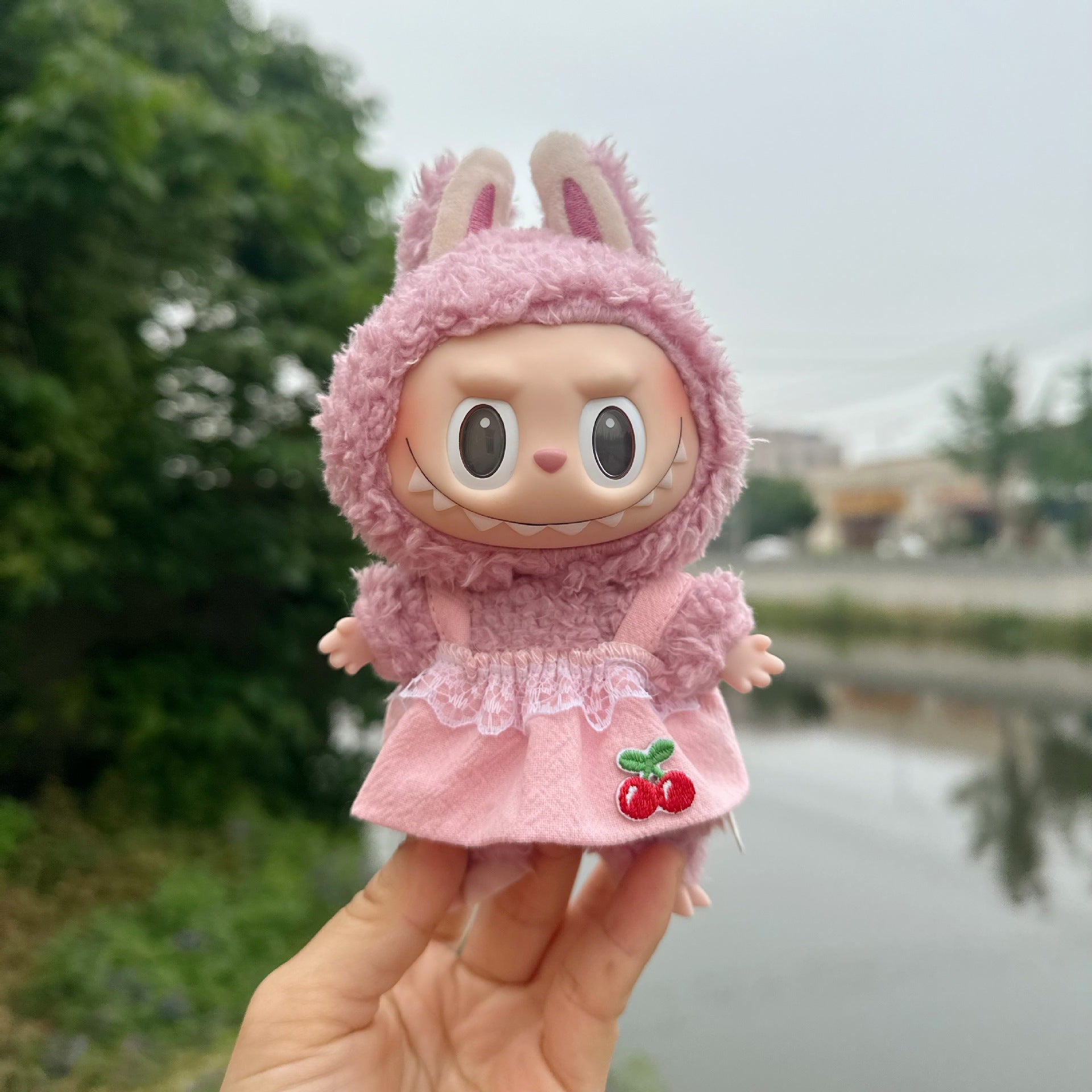 Clothes Only] Bubble Mart 17CM Labu Doll Skirt Keychain LABUBU Strapless Cardigan suit Cute
