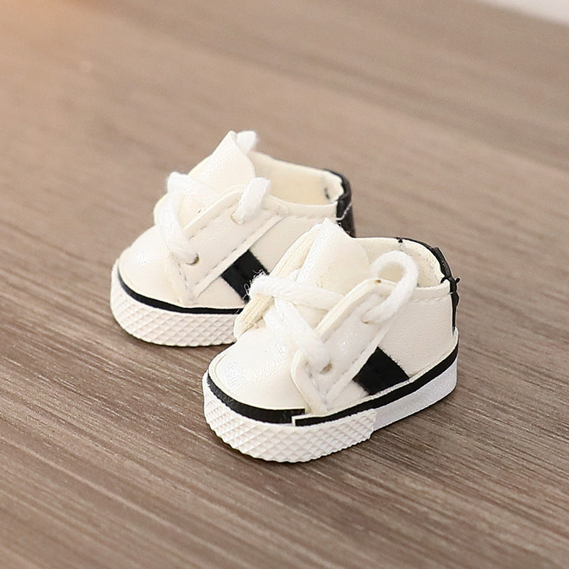 Generation II Blind Box LABUBU Pendant Doll Clothes Sportswear Casual Clothes T-shirt sneaker Duck Tongue Hat Dress