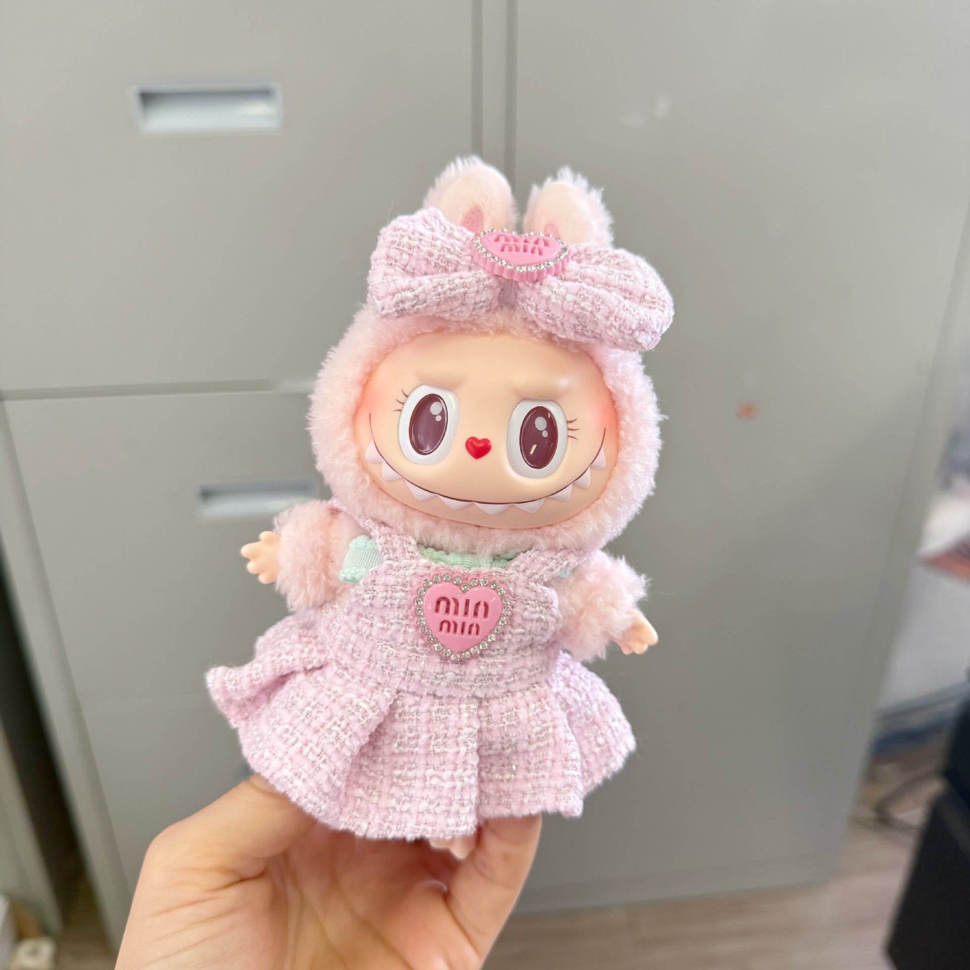 Baby Coat Only] First/Second Generation Pendant Labubu Sit Party Series Doll Coat LABUBU for Fragrant Style
