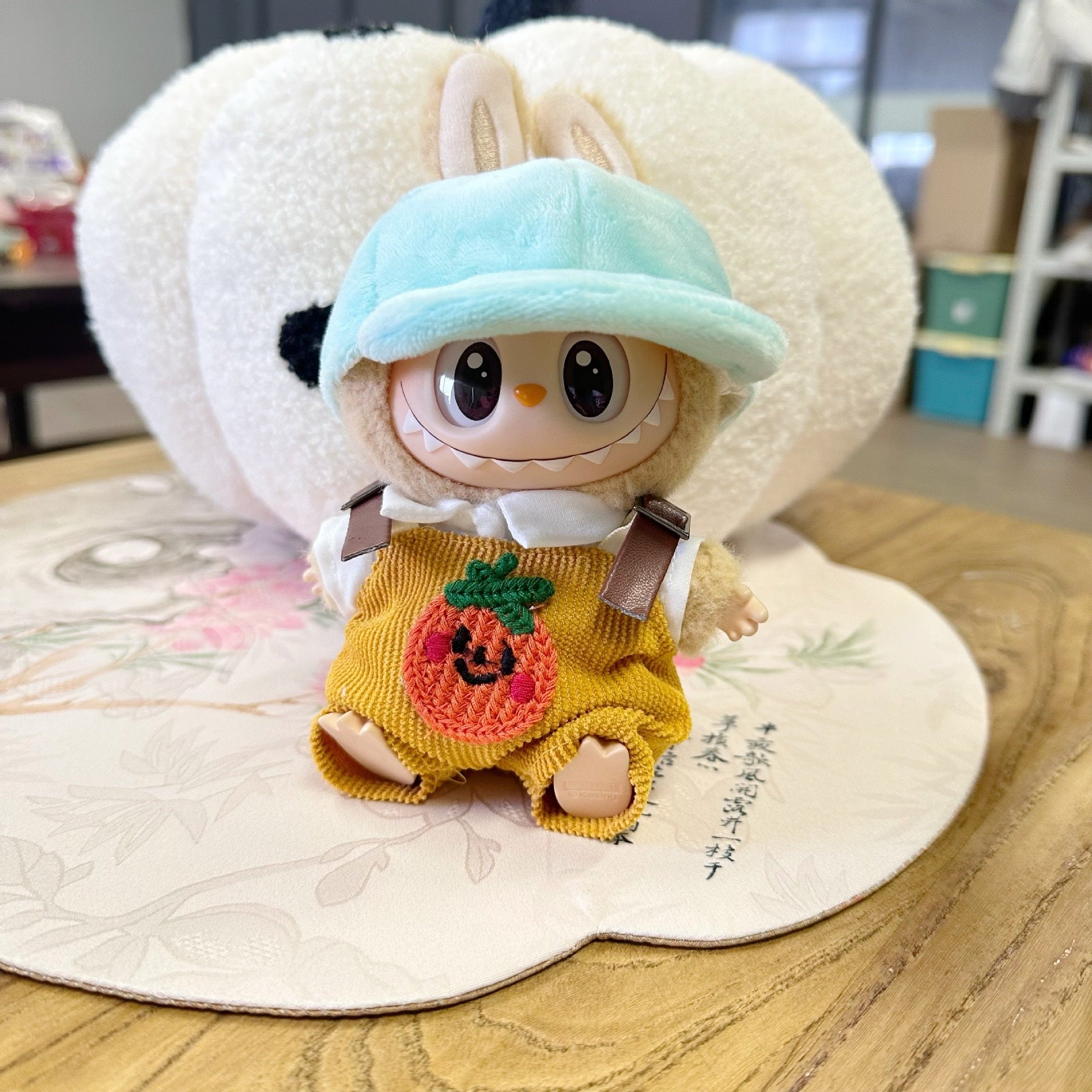 Only clothes] the first and second generation of Labubu doll clothes pull cloth sit party series baby clothes fruit suit