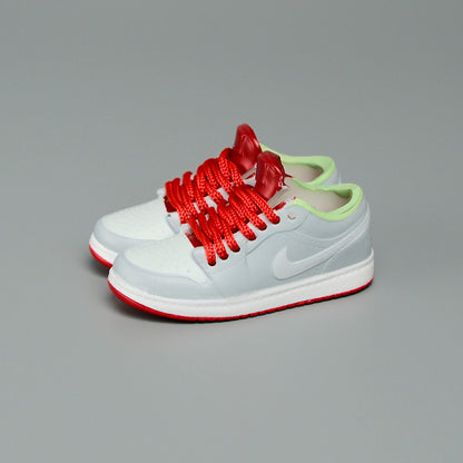 Labubu labubu doll 17cm shoes model 5cm vinyl toy hand AJ blind box AJ1low low