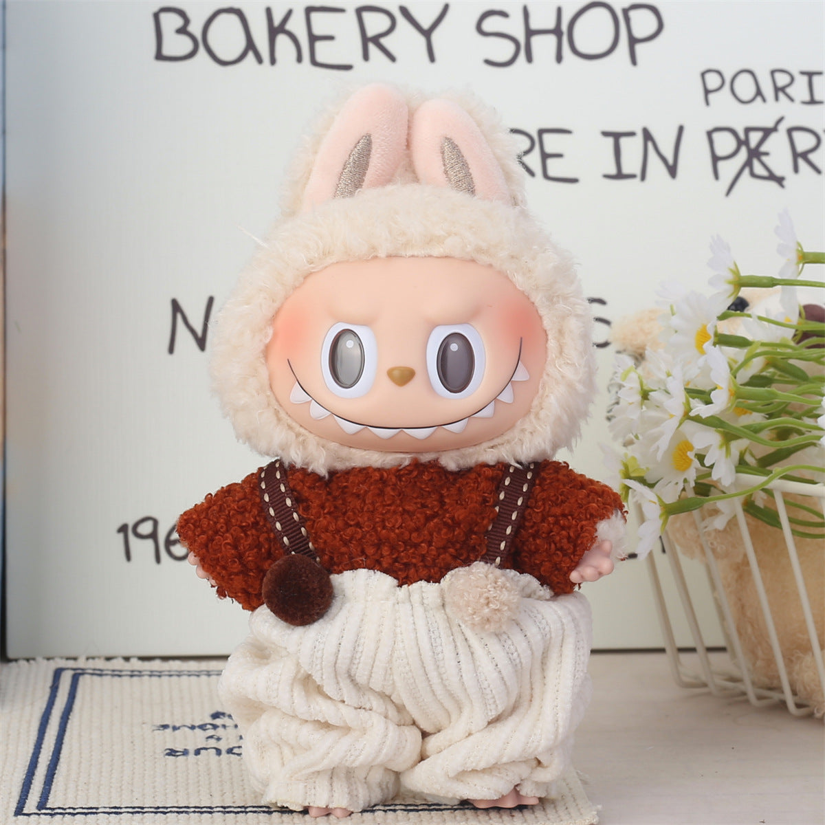 Super Q cute labubu doll 17cm pendant generation for doll plush doll vinyl face change