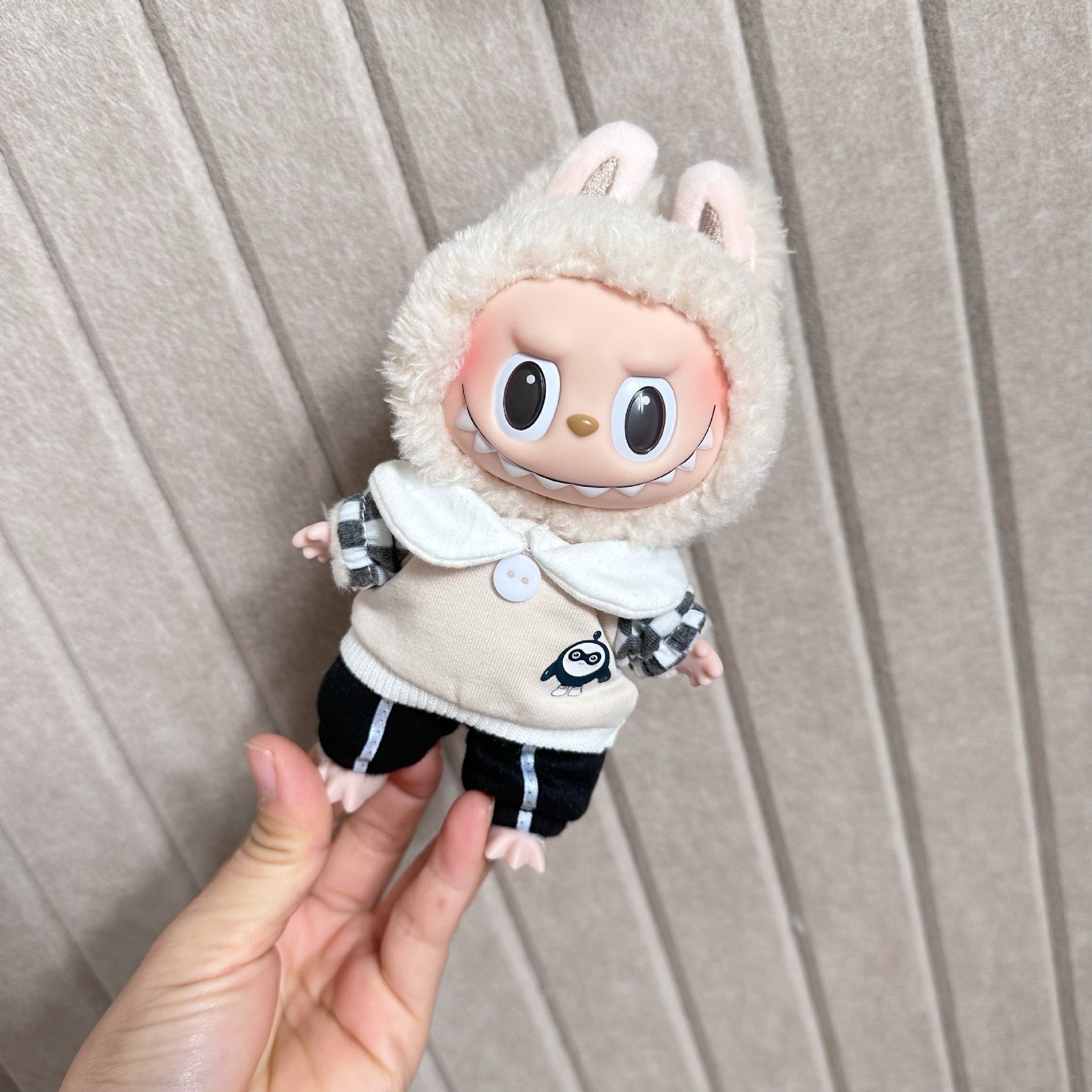 Only clothes] 17CM generation blind box pull cloth doll clothes LABUBU pendant for sports and leisure suit