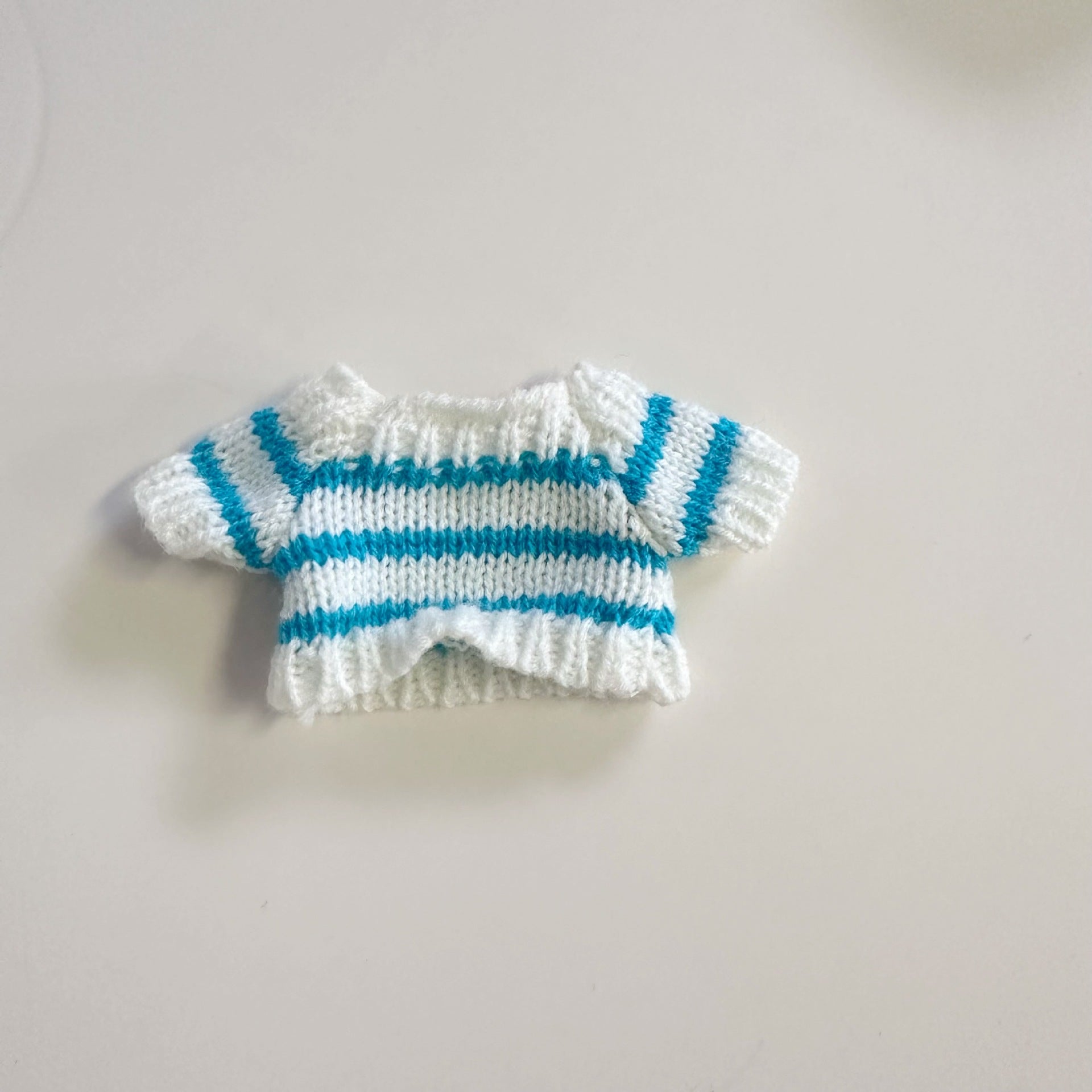 Clothes Only] One or Two Generation Blind Box Labubu Sit Party Doll Clothes Labubu Autumn Winter Sweater Hat New