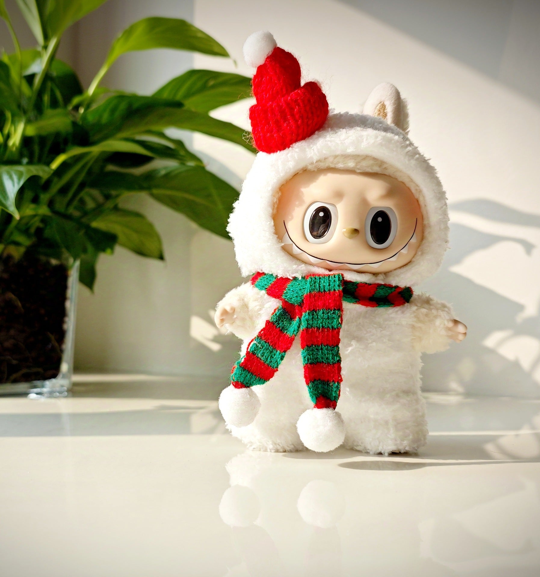 17cm Generation II Labubu Pendant Christmas Cloak Labubu Christmas Clothes Halloween Day Doll Clothes