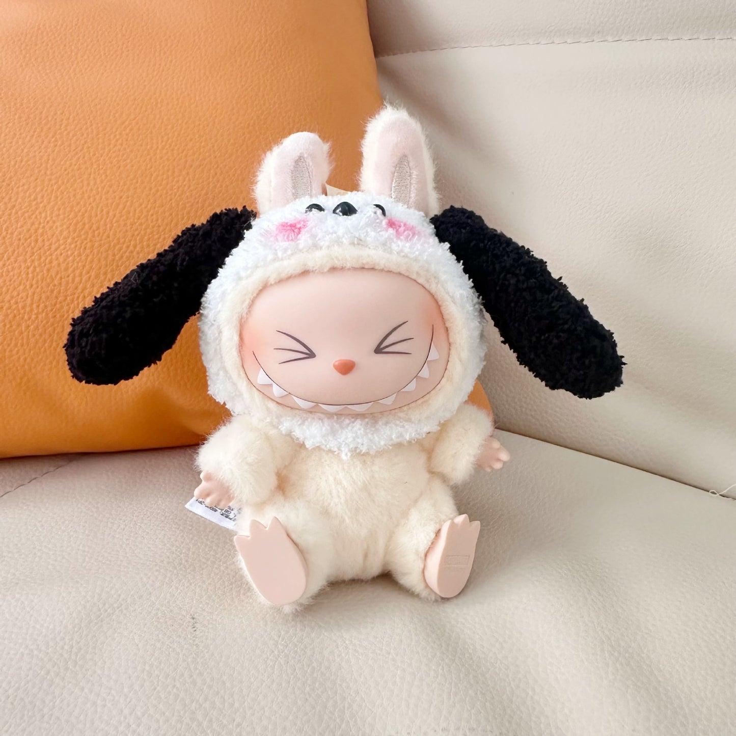 Only clothes] sit party blind box cloth cloth clothes key chain LABUBU handmade long grass pig hat headgear