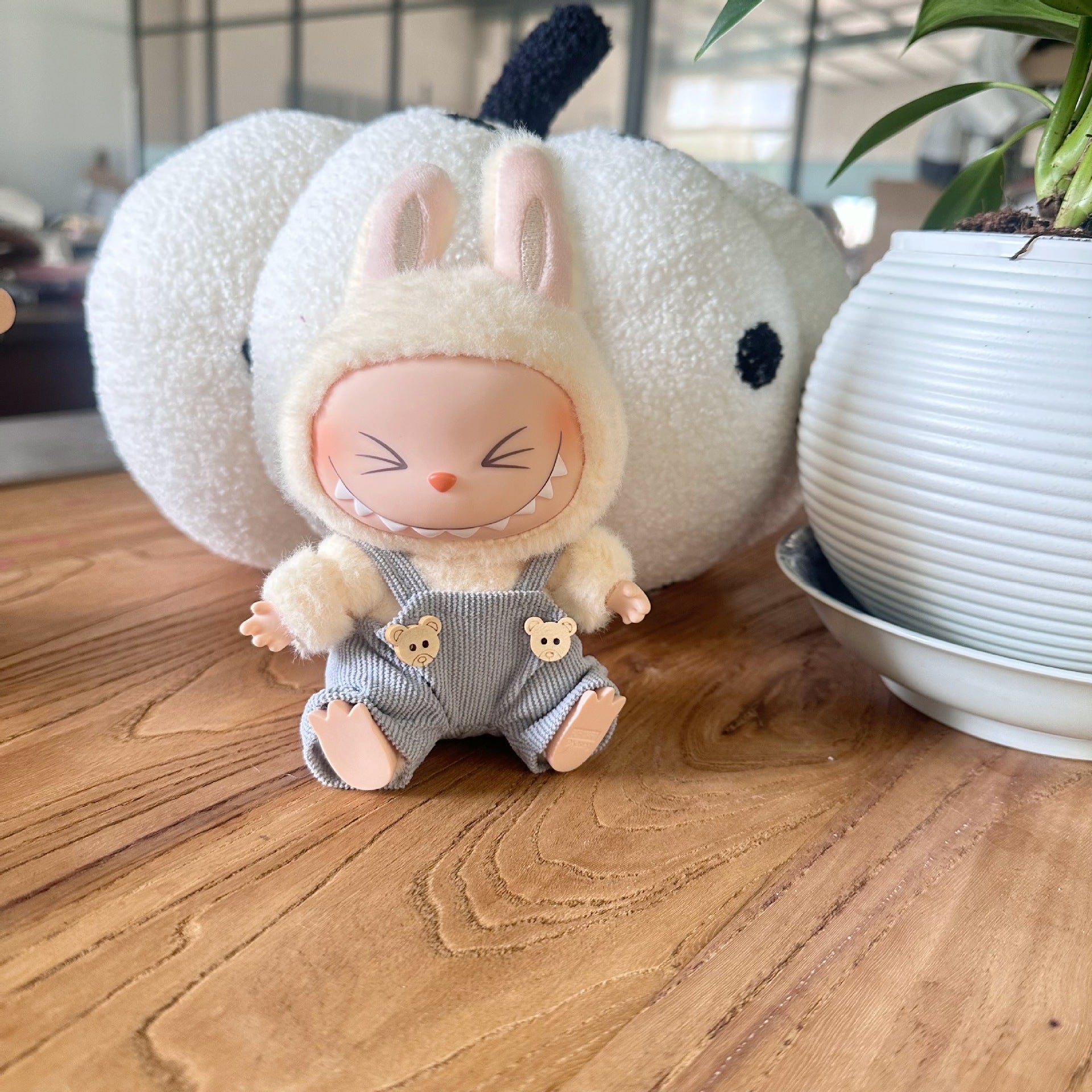 Only clothes] second generation blind box labubu doll clothes pull cloth sit party doll for small suspenders