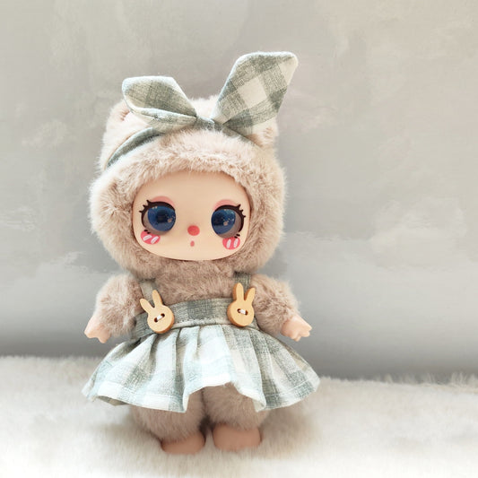 Labubu Doll Plaid Skirt & Preppy Style Suspender Outfit - 17cm