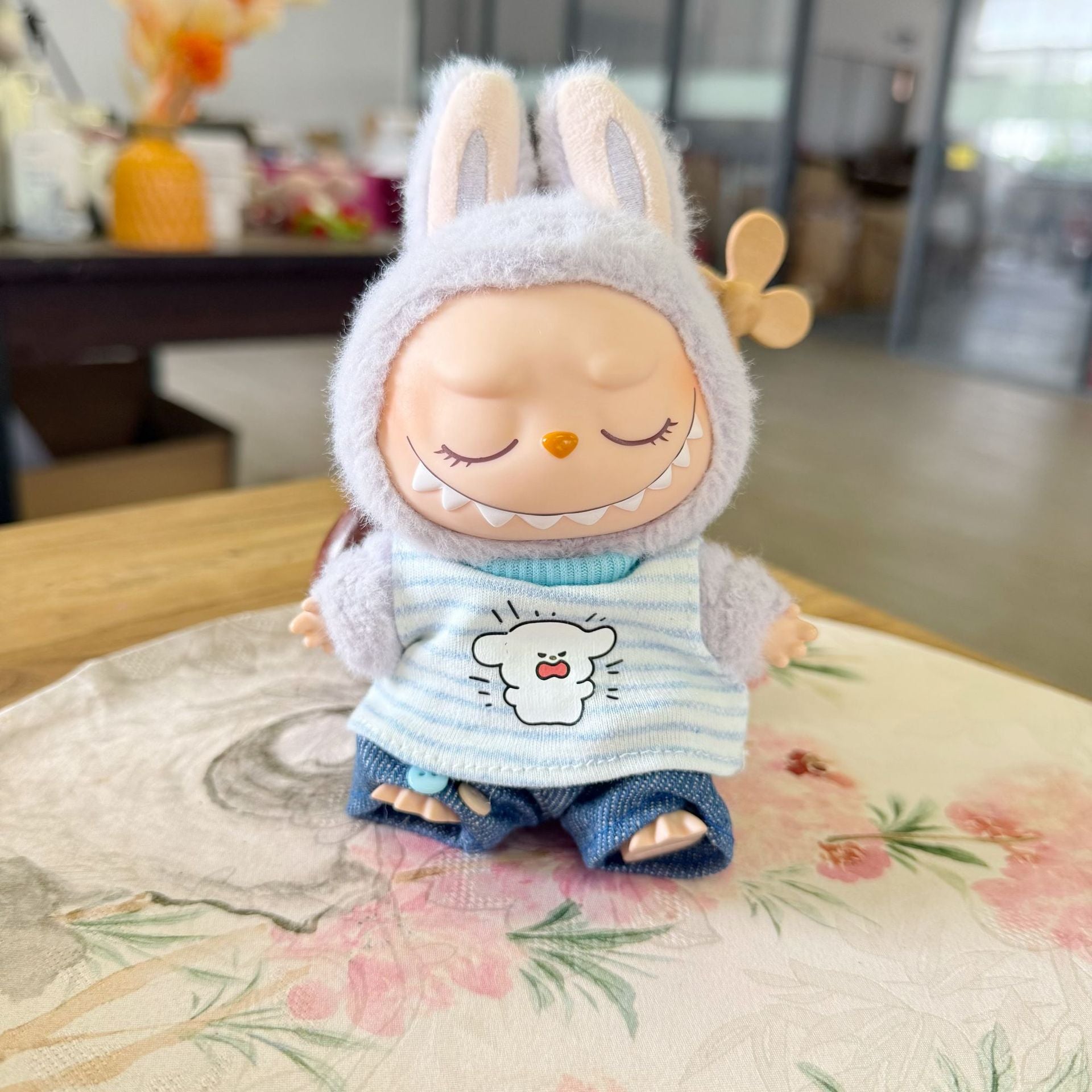 Clothes Only] Labubu Clothes First, Second and Third Generation Blind Box Labubu Replacement Cartoon Stripesd t Jeans Suit