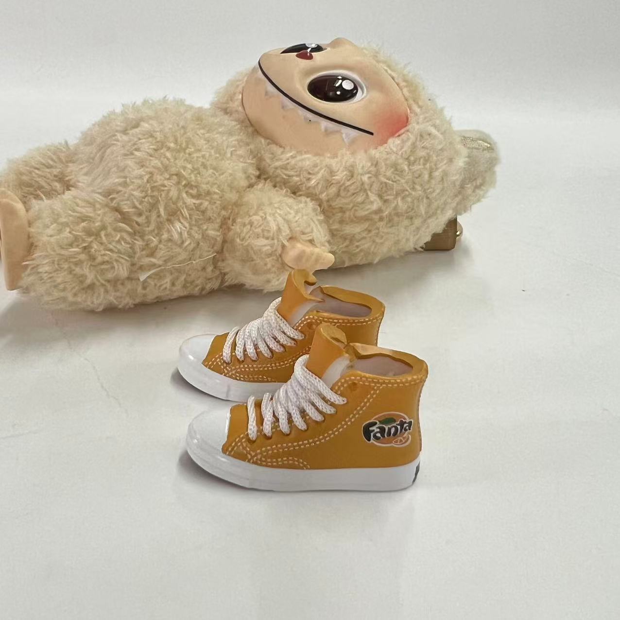 Labubu Plush Doll Clothes 17cm Plush Vinyl Doll Bag Hanging Replacement Shoe Model Pendant Blind Box
