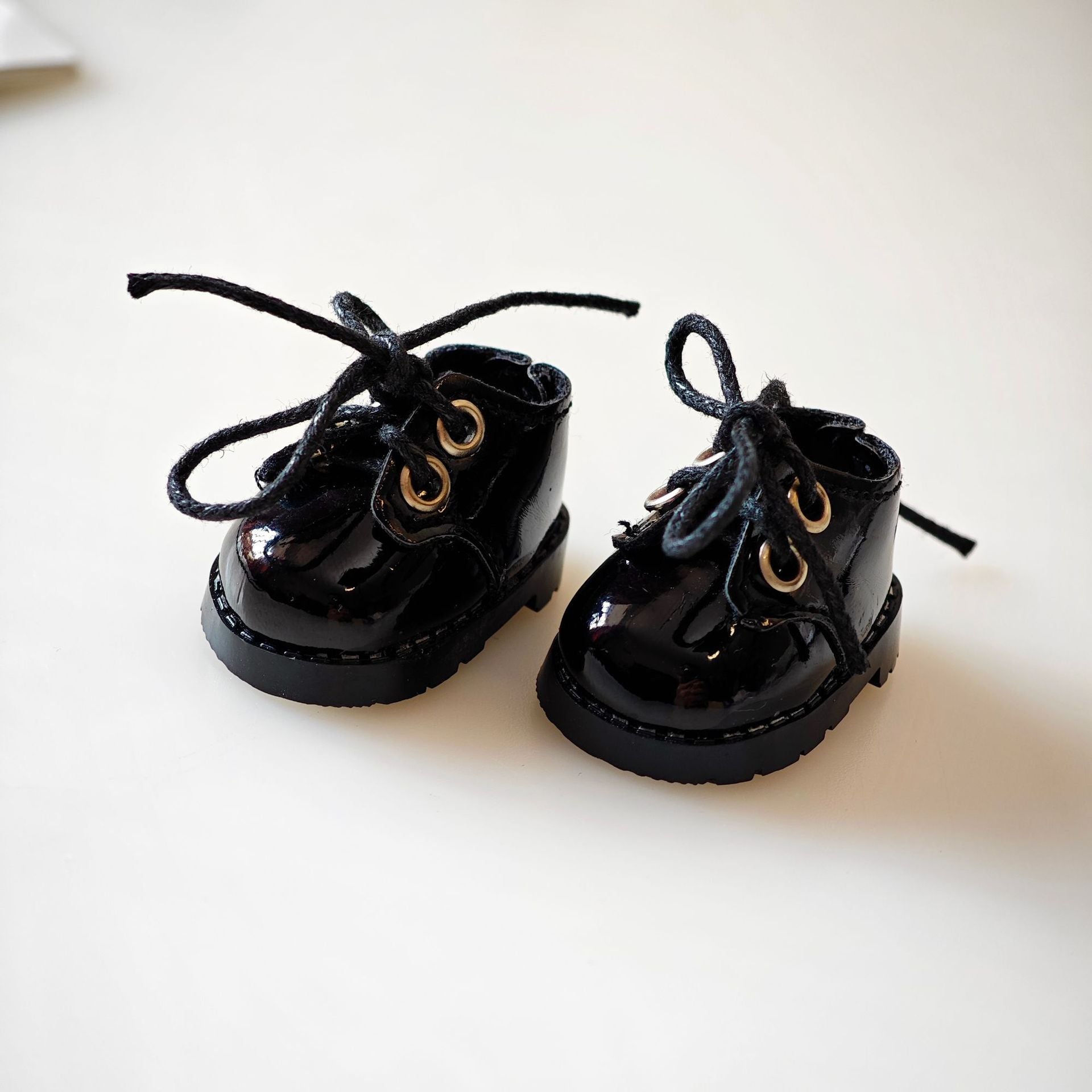 Labubu doll clothes one, two and three generations of pendant tirab cloth key chain clothes hat suit accessories shoes