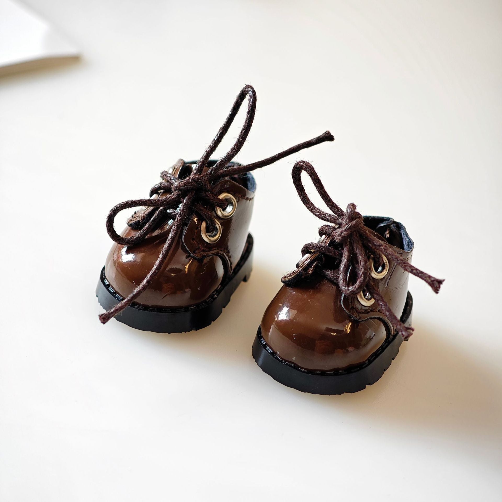 Labubu doll clothes one, two and three generations of pendant tirab cloth key chain clothes hat suit accessories shoes